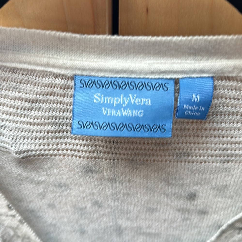 Patterned Button-Up Cardigan - Picture 2 of 4